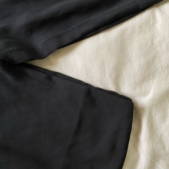 Black chiffon long sleeved blouse - Picture 3 of 5